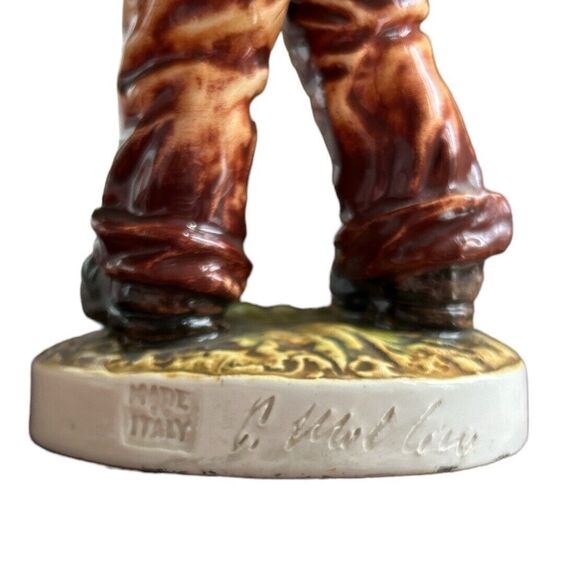 Rare Carlo Mollica Capodimonte Boy Holding Flowers Porcelain Figurine Signed - Picture 7 of 8